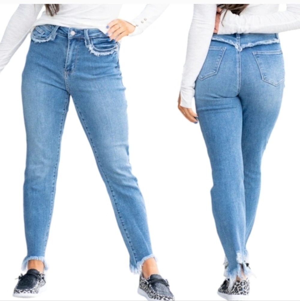 Judy Blue Charlie Full Size Fringe Pocket Slim Jeans 20W